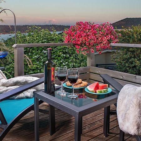Three Tree Point Bed And Breakfast Burien Dış mekan fotoğraf
